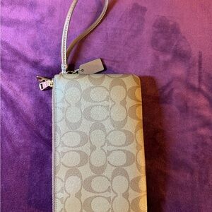 Coach Signature Beige Large Double Zip Wristlet